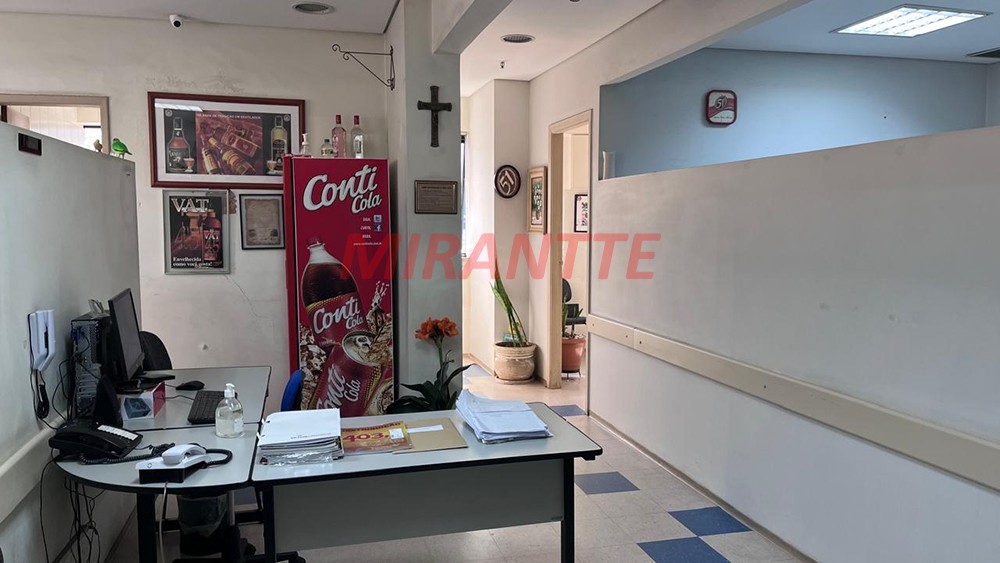 Conjunto comercial de 40m² em Santana