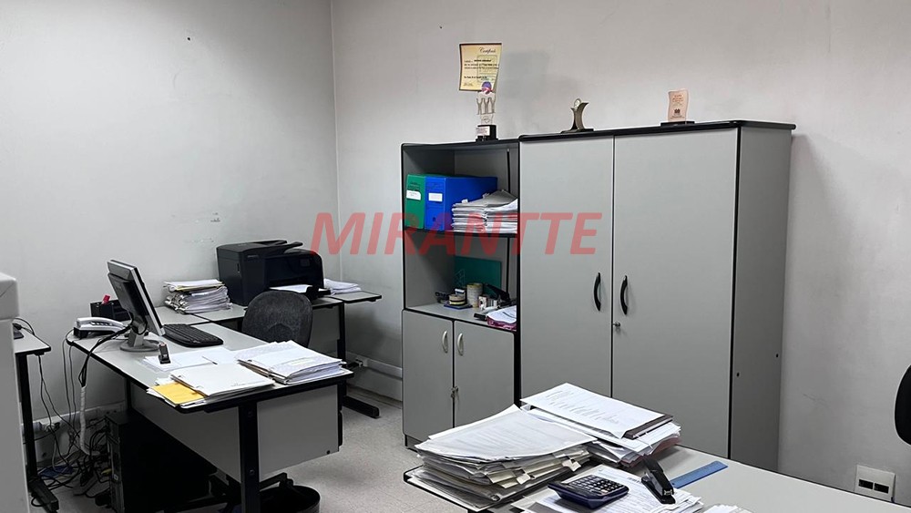 Conjunto comercial de 40m² em Santana