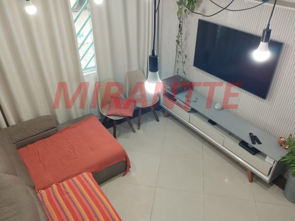 Cond. fechado de 570m² com 2 quartos em Penha