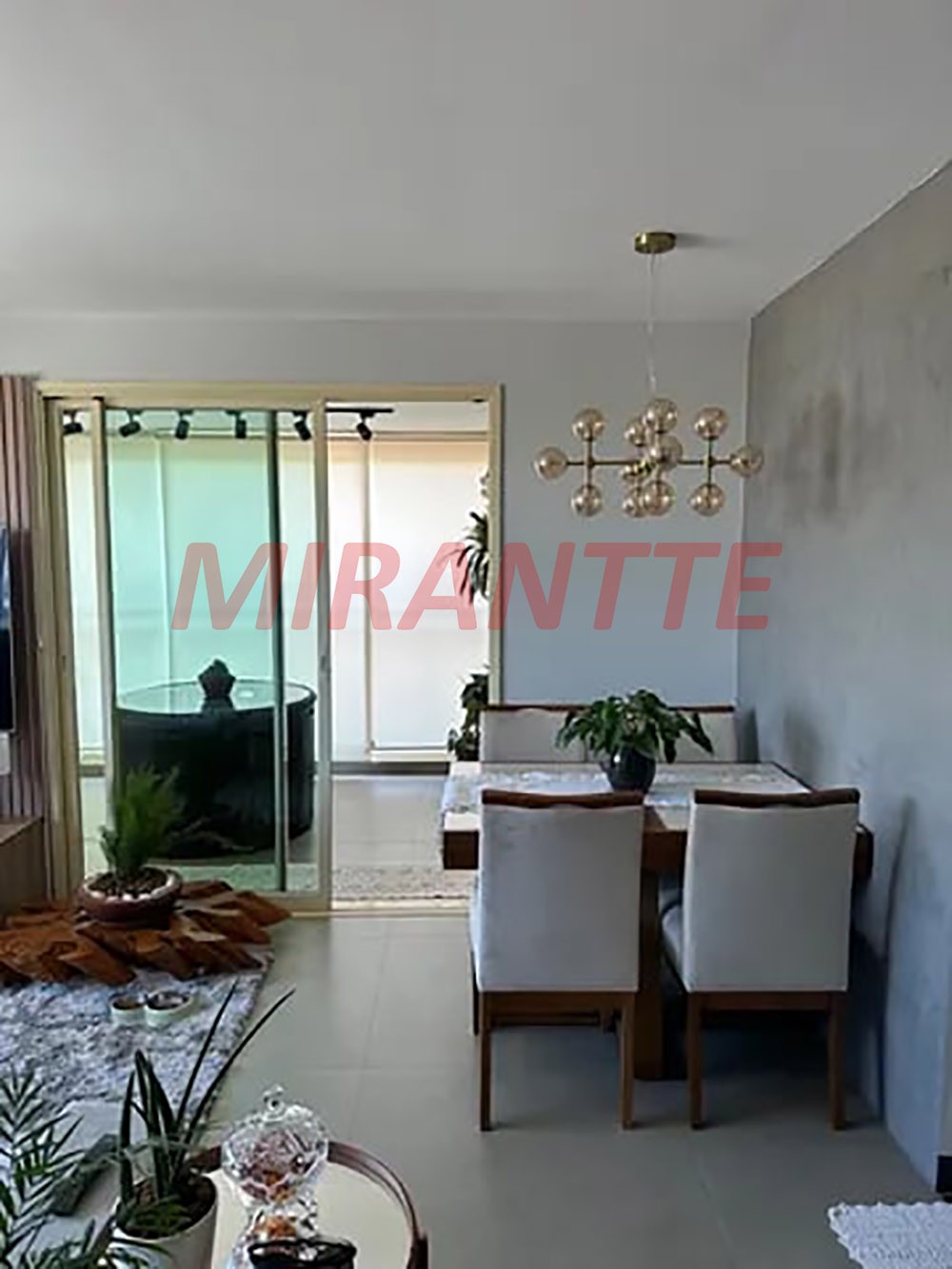 Apartamento de 80m² com 2 quartos em Santana