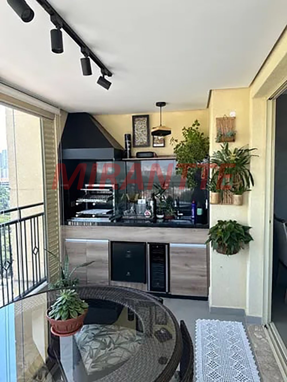 Apartamento de 80m² com 2 quartos em Santana