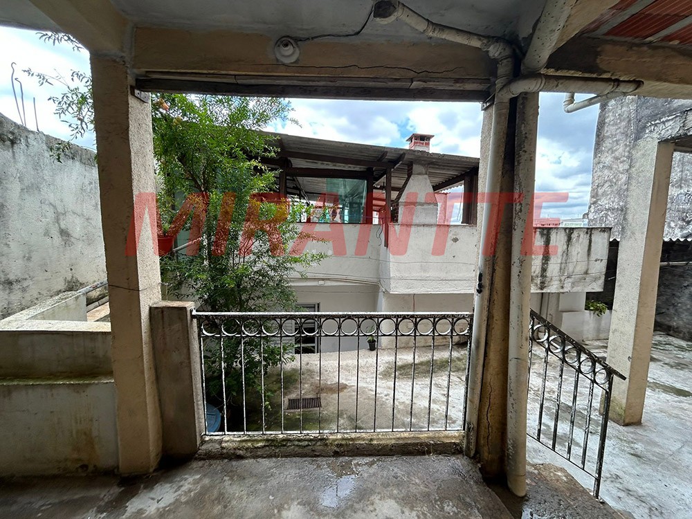 Casa terrea de 240m² com 7 quartos em Jardim Peri