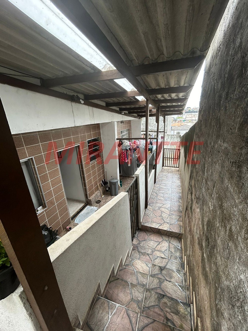 Casa terrea de 240m² com 7 quartos em Jardim Peri
