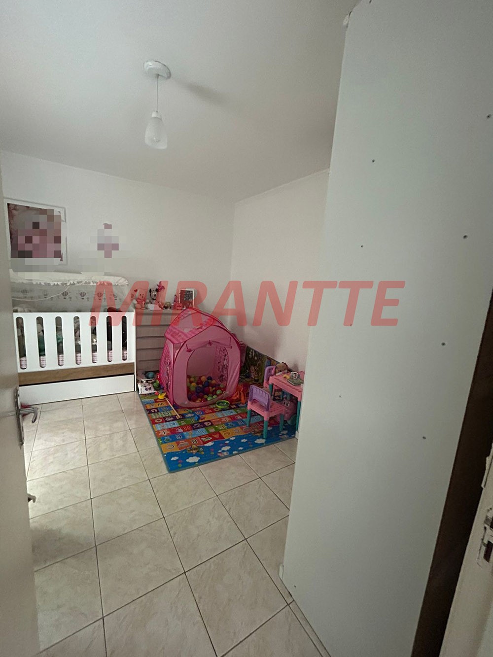 Casa terrea de 240m² com 7 quartos em Jardim Peri