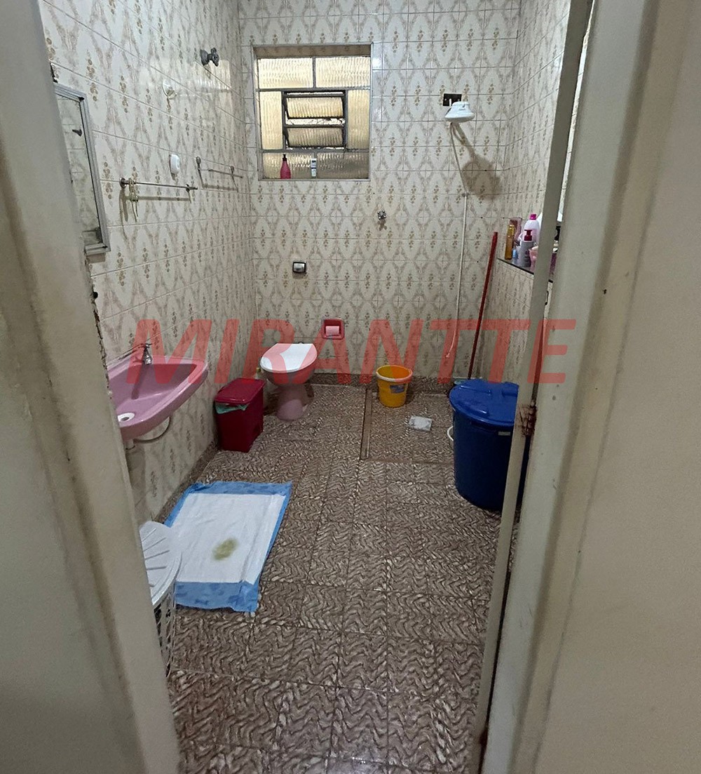Casa terrea de 240m² com 7 quartos em Jardim Peri