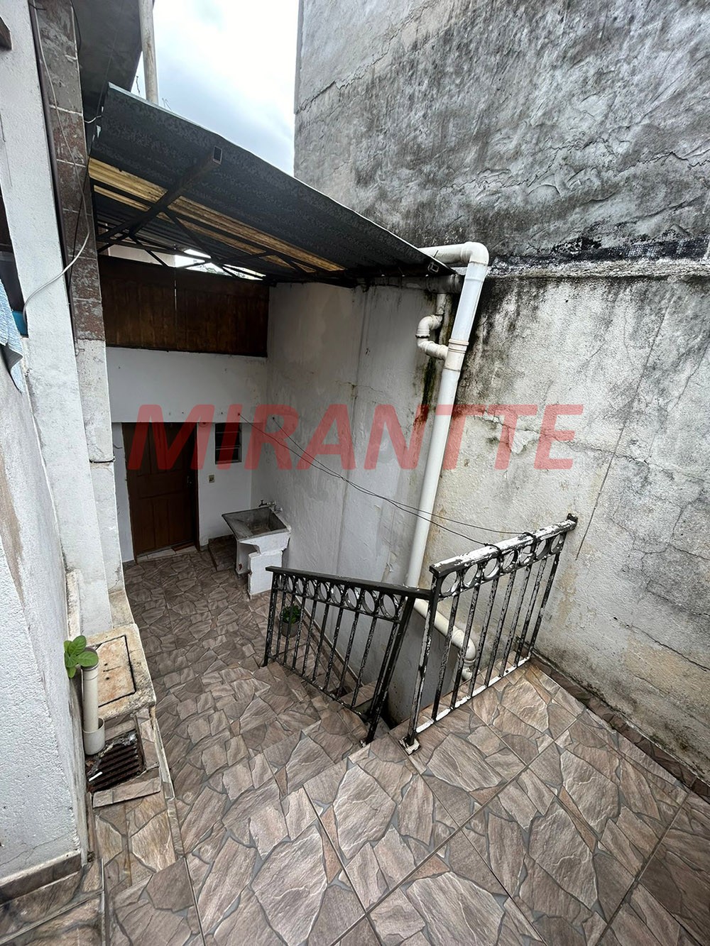 Casa terrea de 240m² com 7 quartos em Jardim Peri