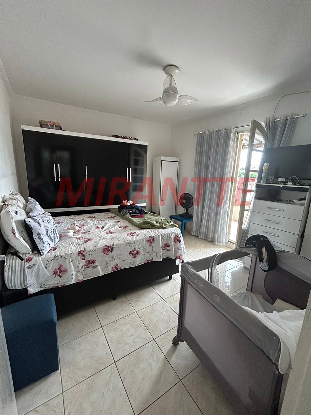 Casa terrea de 240m² com 7 quartos em Jardim Peri