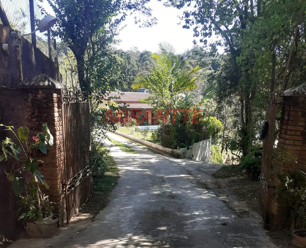 ChÁcara de 250m² com 3 quartos em PARQUE PETROPOLIS