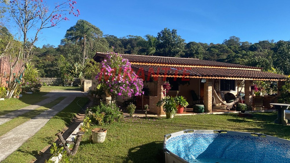 ChÁcara de 250m² com 3 quartos em PARQUE PETROPOLIS