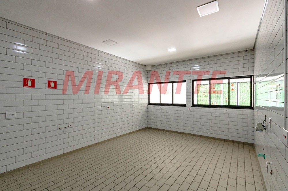 Comercial de 230m² em Vila Romana