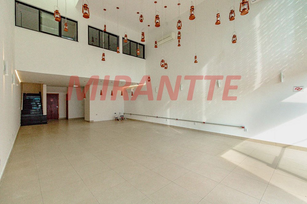 Comercial de 230m² em Vila Romana