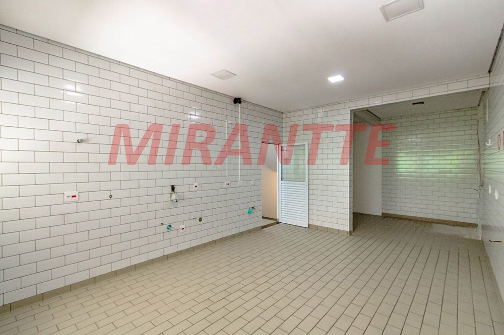 Comercial de 230m² em Vila Romana