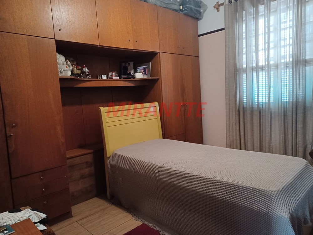 Sobrado de 180m² com 2 quartos em Vila Gustavo