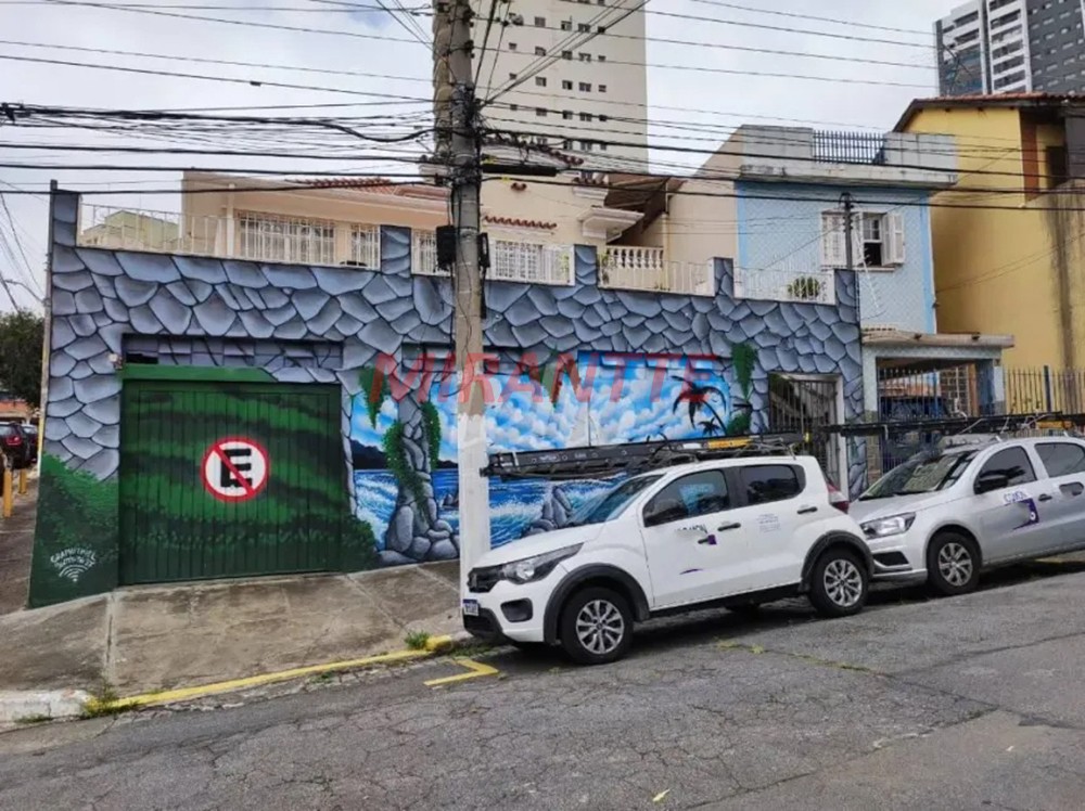 Sobrado de 180m² com 2 quartos em Vila Gustavo