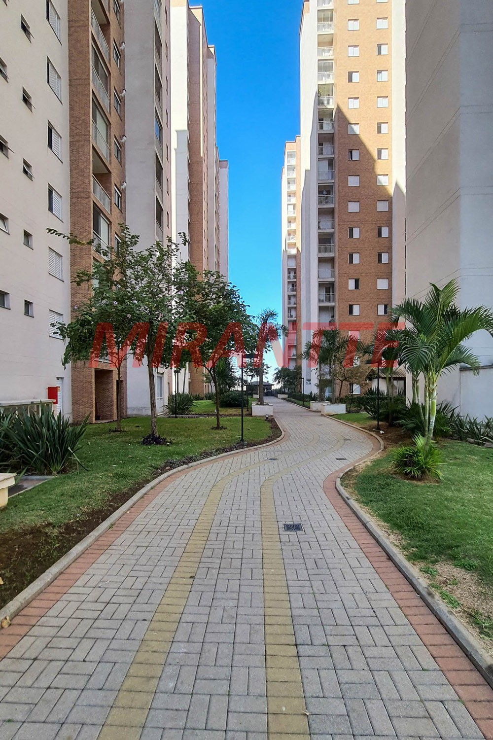Apartamento de 147m² com 3 quartos em Jardim Flor da Montanha