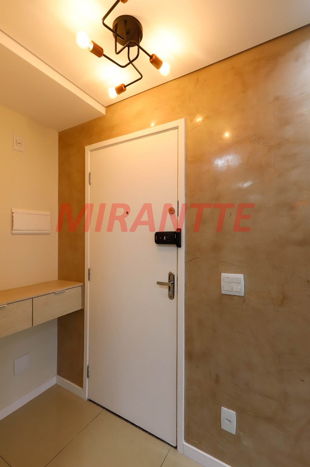 Apartamento de 147m² com 3 quartos em Jardim Flor da Montanha