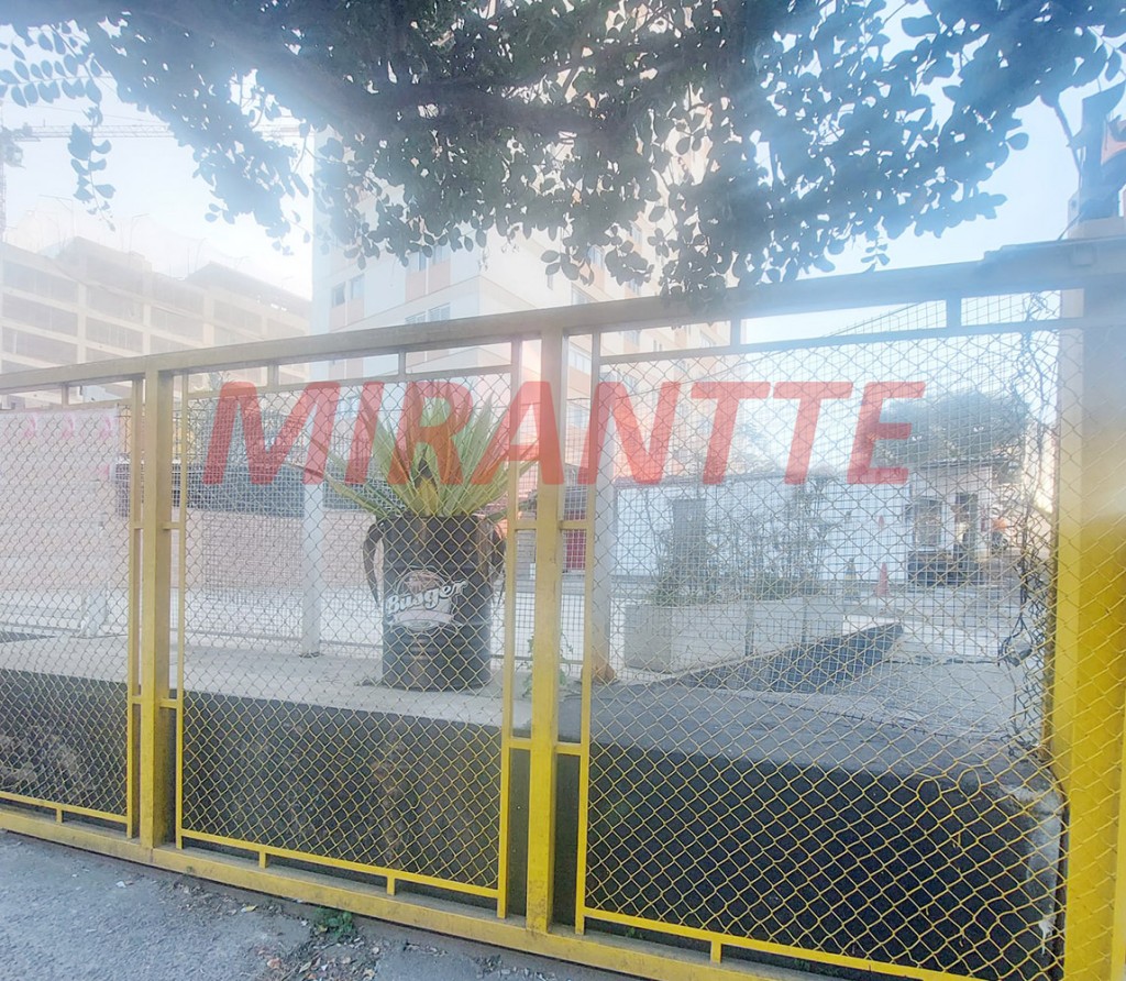 Comercial de 300m² em Santana
