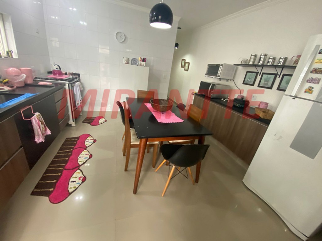 Sobrado de 191m² com 3 quartos em Imirim