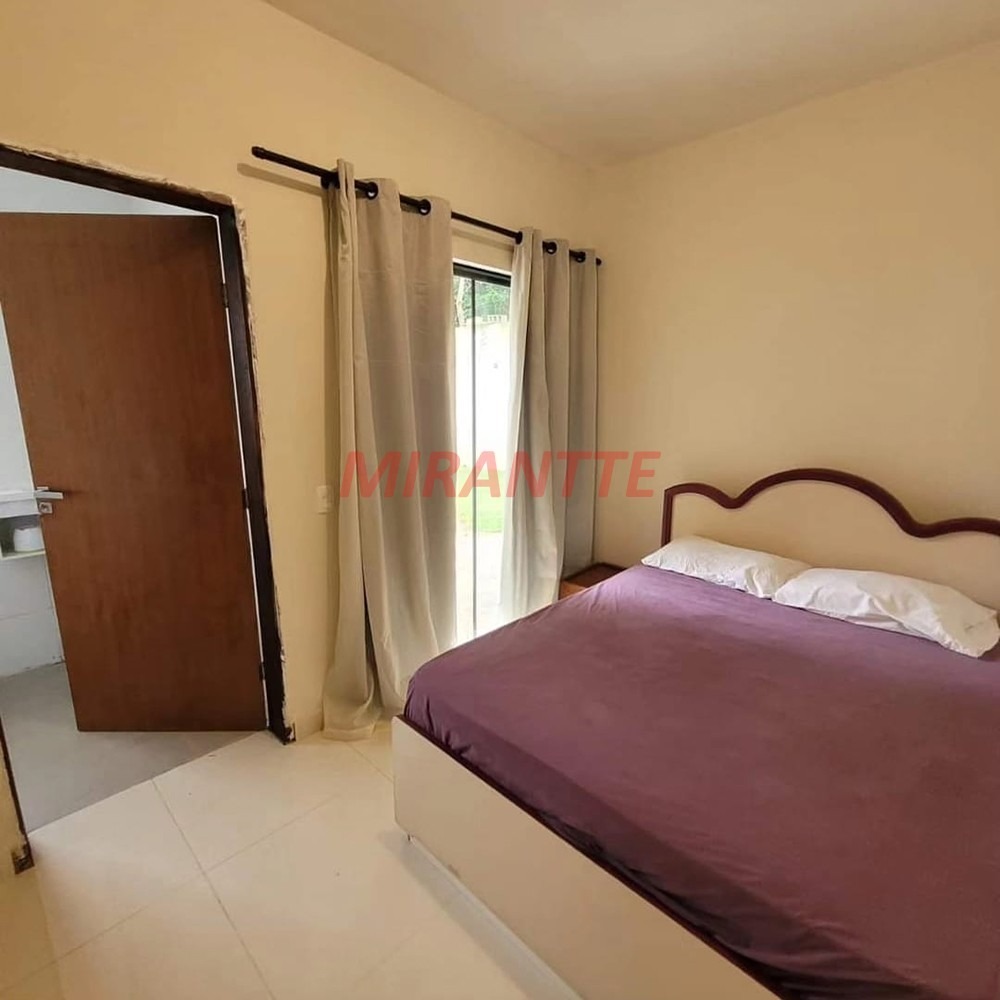 Casa terrea de 335m² com 3 quartos em Serra Da Cantareira