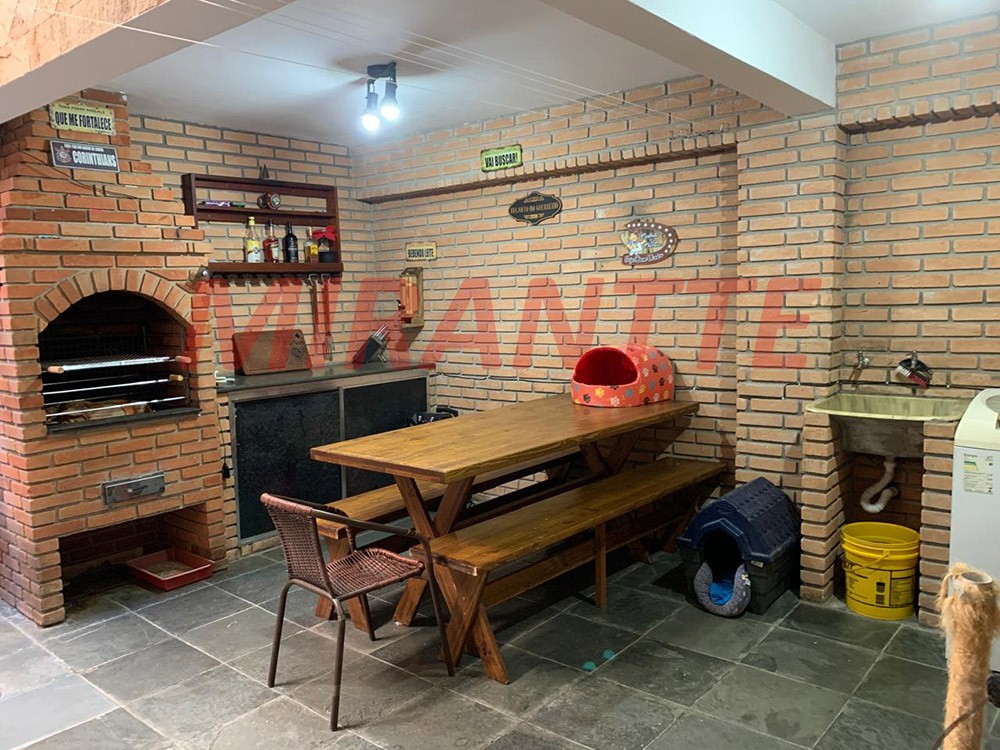 Sobrado de 100m² com 3 quartos em Vila Nova Mazzei