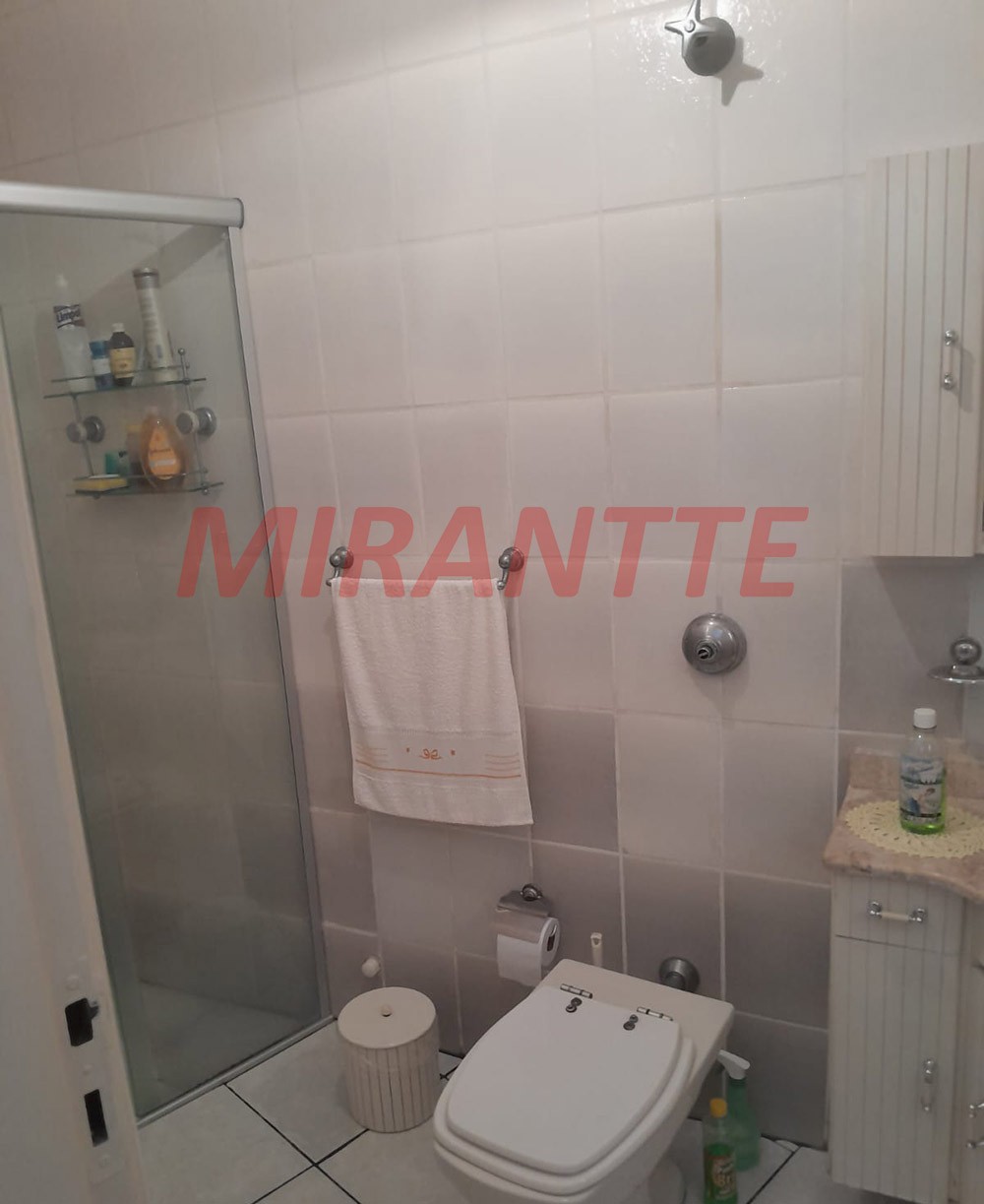 Casa terrea de 232m² com 3 quartos em Vila Nivi