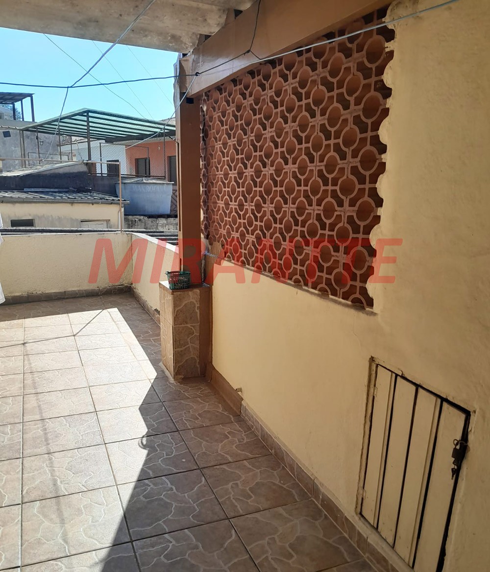 Casa terrea de 232m² com 3 quartos em Vila Nivi