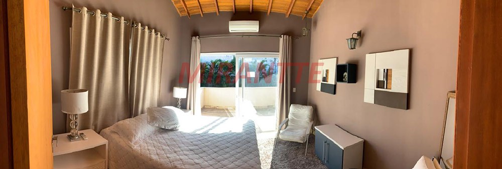 Cond. fechado de 480m² com 5 quartos em Fazenda Cachoeira