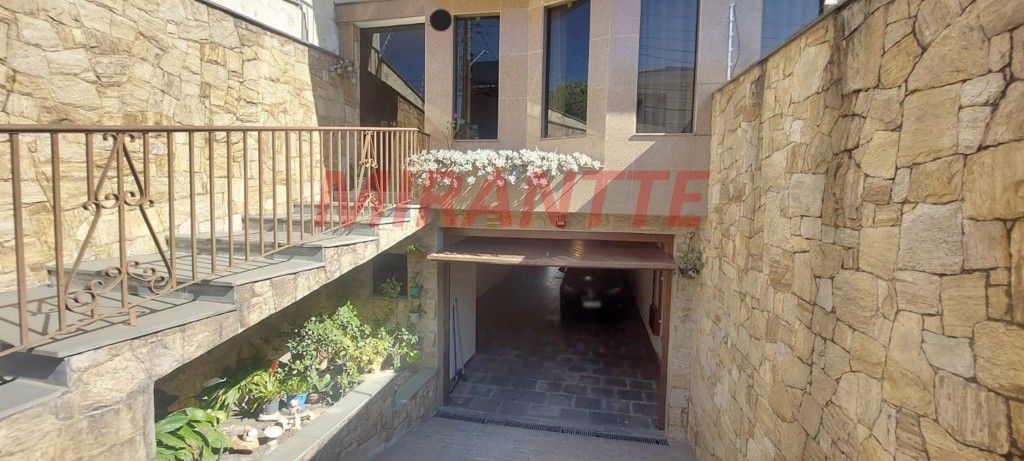 Sobrado de 270m² com 3 quartos em Vila Guilherme
