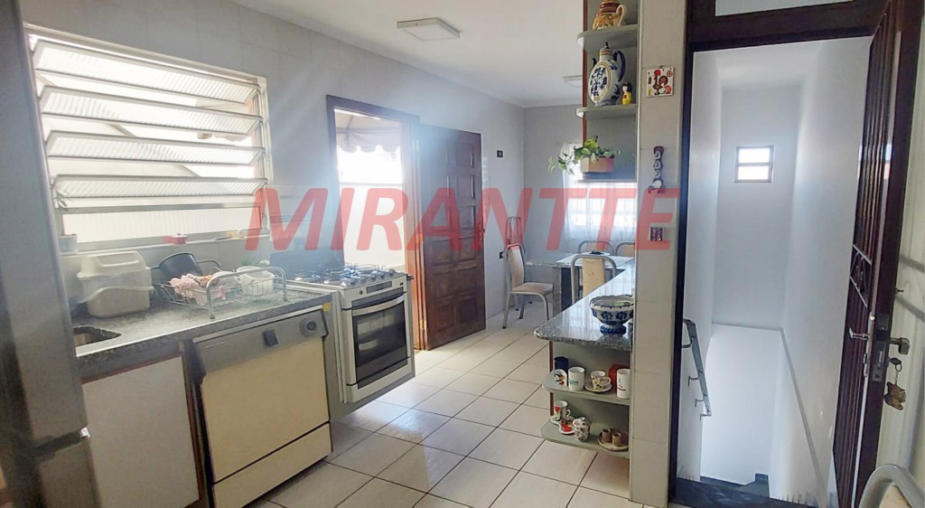 Sobrado de 270m² com 3 quartos em Vila Guilherme
