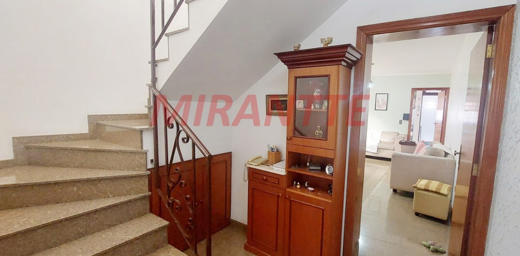 Sobrado de 270m² com 3 quartos em Vila Guilherme