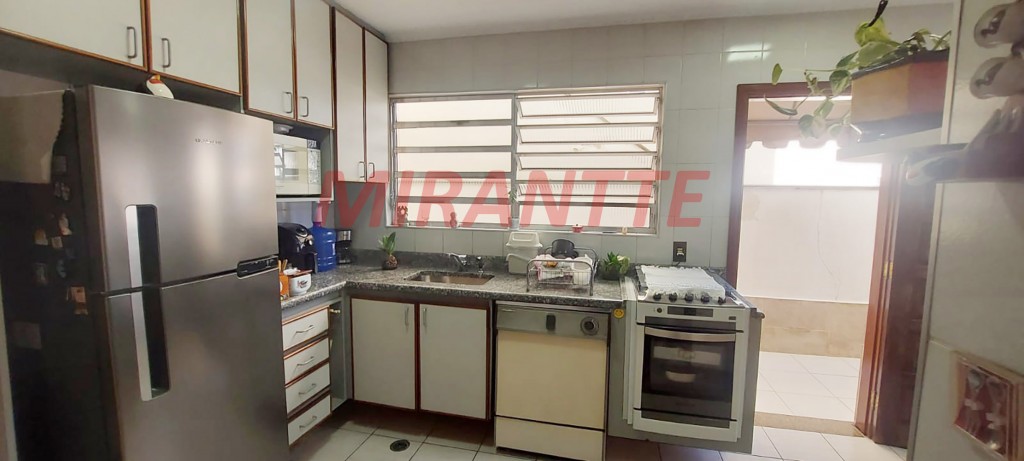 Sobrado de 270m² com 3 quartos em Vila Guilherme