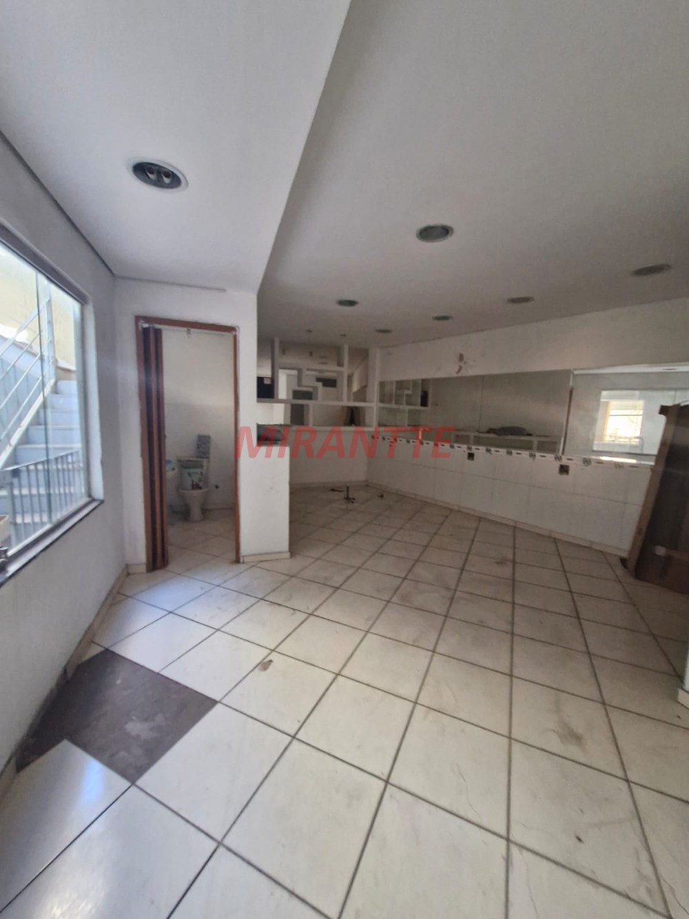 Comercial de 425m² com 4 quartos em Vila Gustavo
