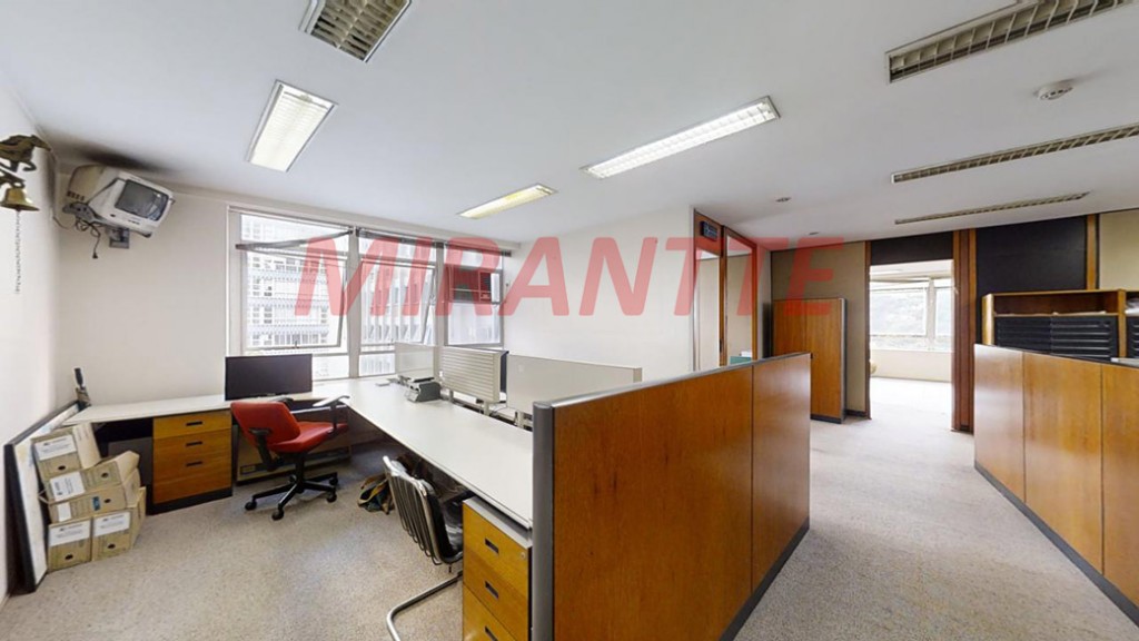 Conjunto comercial em Pinheiros