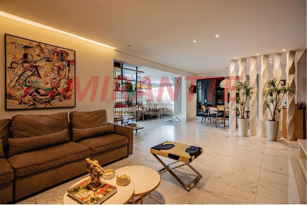 Apartamento de 278m² com 4 quartos em Moema