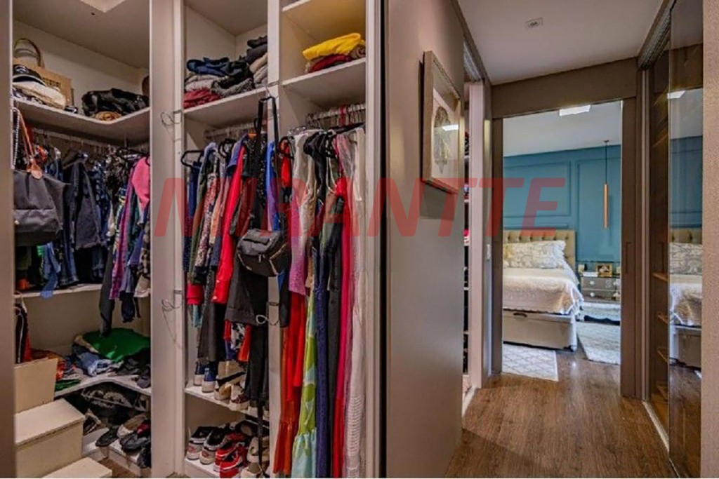 Apartamento de 278m² com 4 quartos em Moema