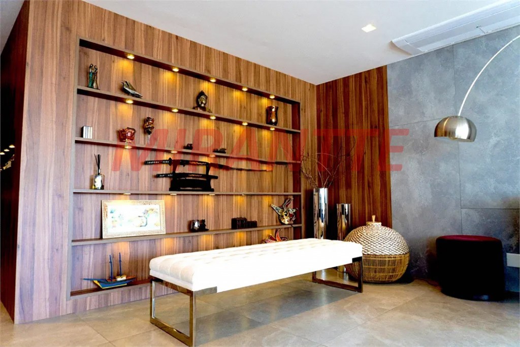 Apartamento de 278m² com 4 quartos em Moema