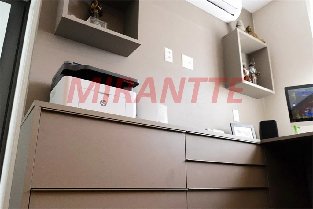 Apartamento de 278m² com 4 quartos em Moema