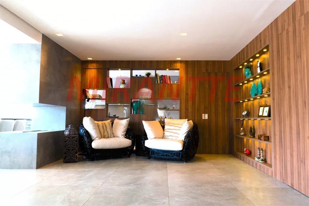 Apartamento de 278m² com 4 quartos em Moema