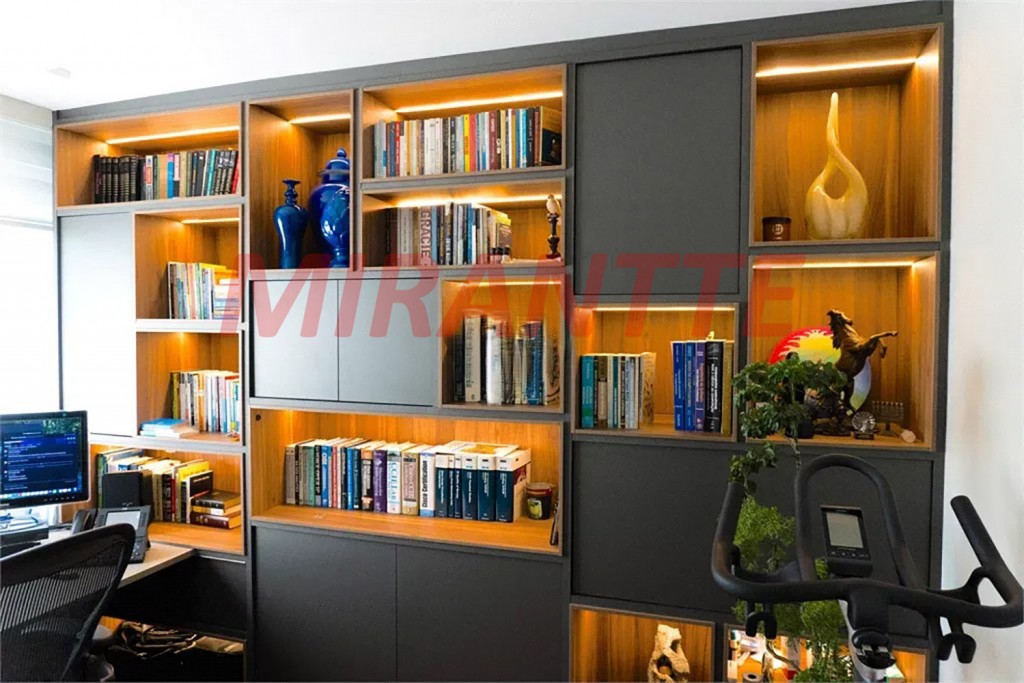 Apartamento de 278m² com 4 quartos em Moema