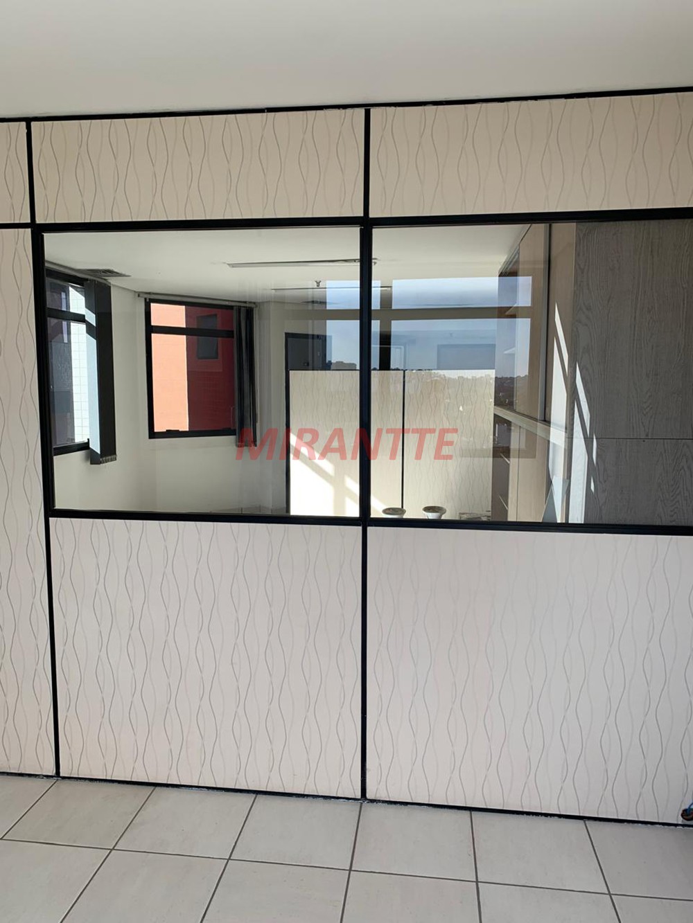 Conjunto comercial de 53m² em Santana