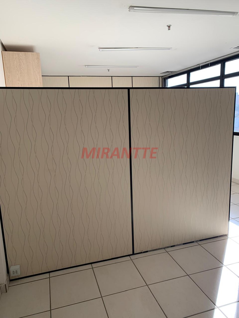Conjunto comercial de 53m² em Santana