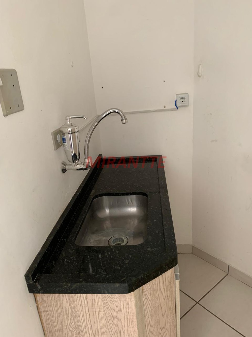 Conjunto comercial de 53m² em Santana