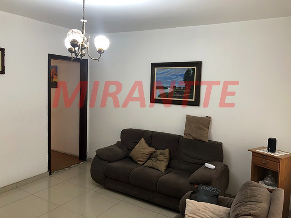 Sobrado de 135m² com 2 quartos em Jardim Vila Galvão