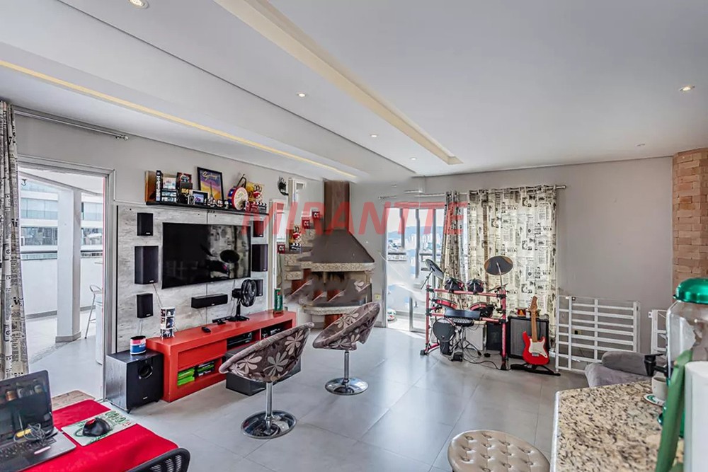 Cobertura de 154m² com 3 quartos em Santa Teresinha