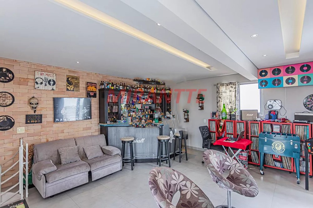 Cobertura de 154m² com 3 quartos em Santa Teresinha