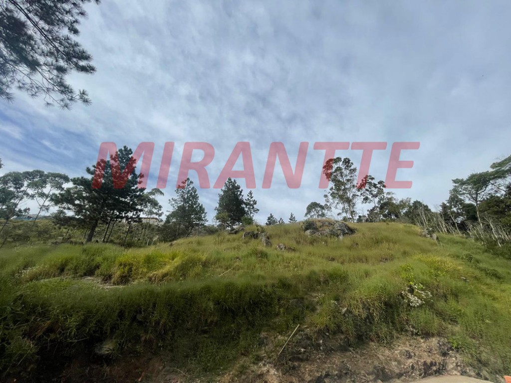 ChÁcara de 300m² com 4 quartos em Hortolandia – Mairiporã