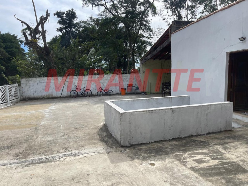 ChÁcara de 300m² com 4 quartos em Hortolandia – Mairiporã