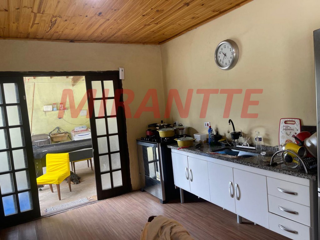 ChÁcara de 300m² com 4 quartos em Hortolandia – Mairiporã