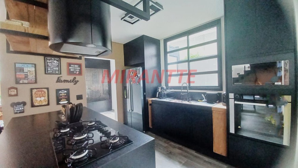 Cond. fechado de 330m² com 5 quartos em RIVIERA DE SAO LOURENCO