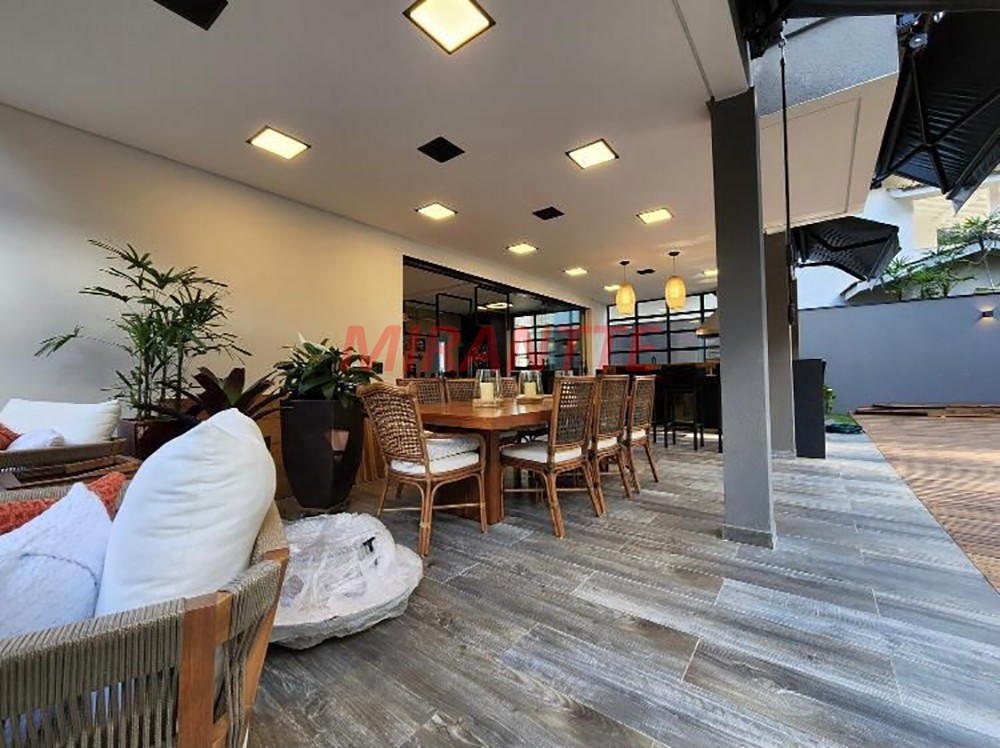 Cond. fechado de 330m² com 5 quartos em RIVIERA DE SAO LOURENCO